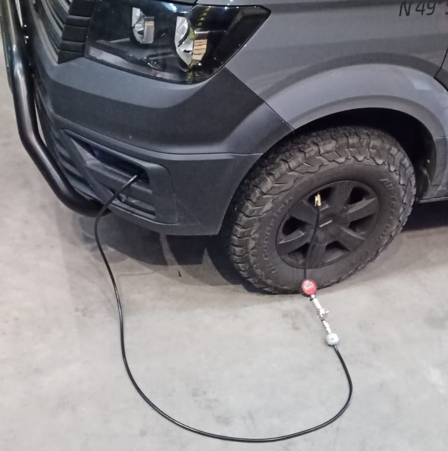 ROLL-AIR-SYSTEM – Hochleistungs-Kompressorsystem mit automatischer 10-m-Schlauchtrommel für VW CRAFTER & MAN TGE